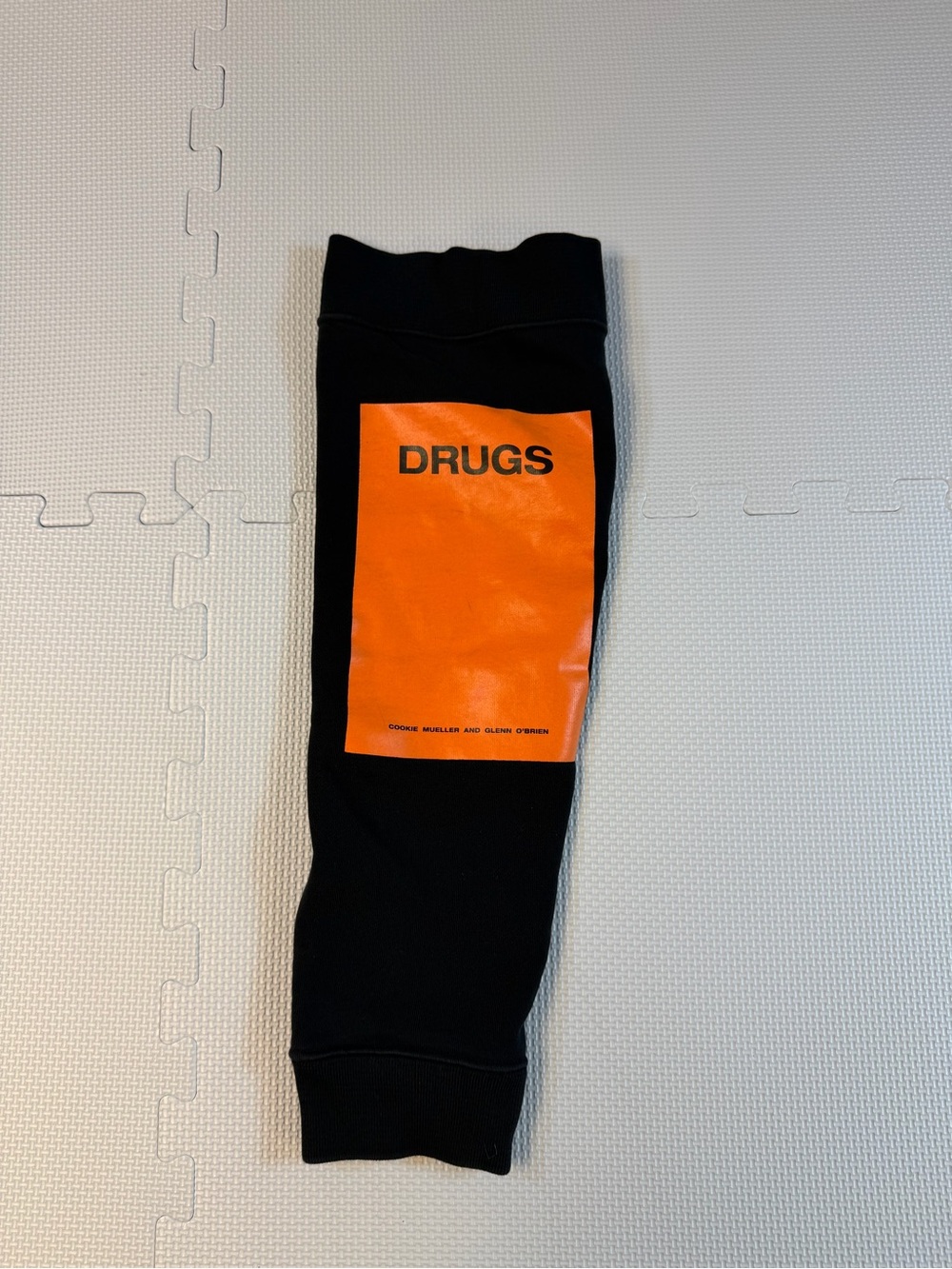FW18/19 Raf Simons Drugs size Large Arm Sleeve Orange